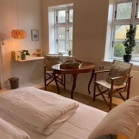 Feriehus I Skøn Stenstrup