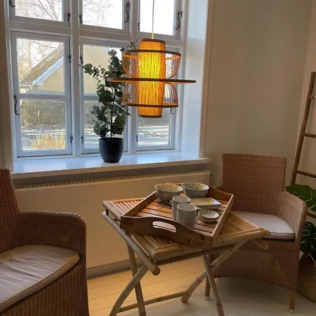 I Skøn Stenstrup